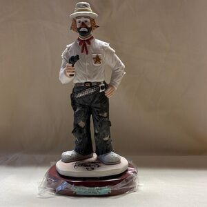Emmett Kelly Jr.  The Vigilante clown figurine